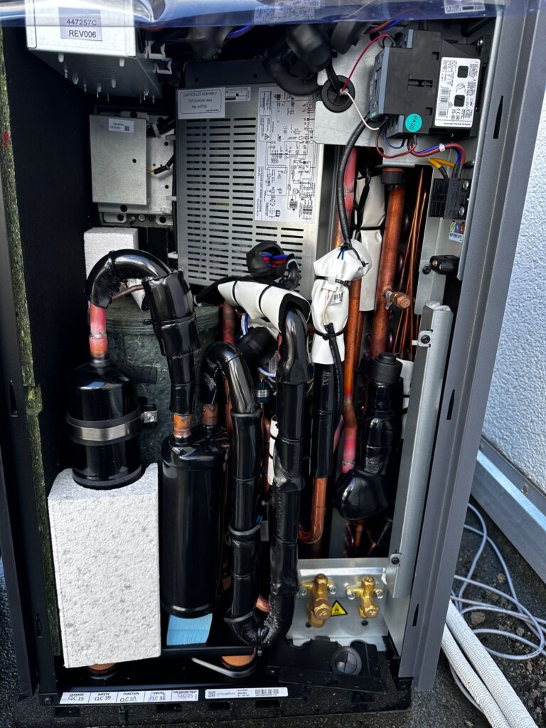 41d6d2e5-a509-4597-bcc4-b1da135c89c9